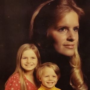 Meet your Posher, Juliana